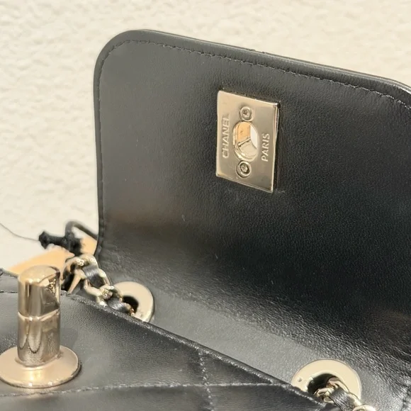 Chanel Lambskin Mini Trendy CC/Clutch Chain - Picture 11 of 14